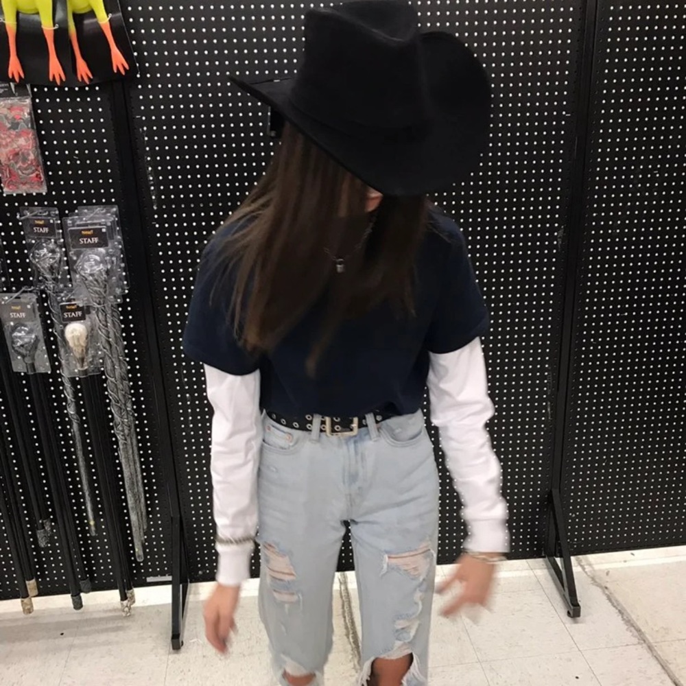 Brandy Melville/John Galt Long Sleeve Top Small